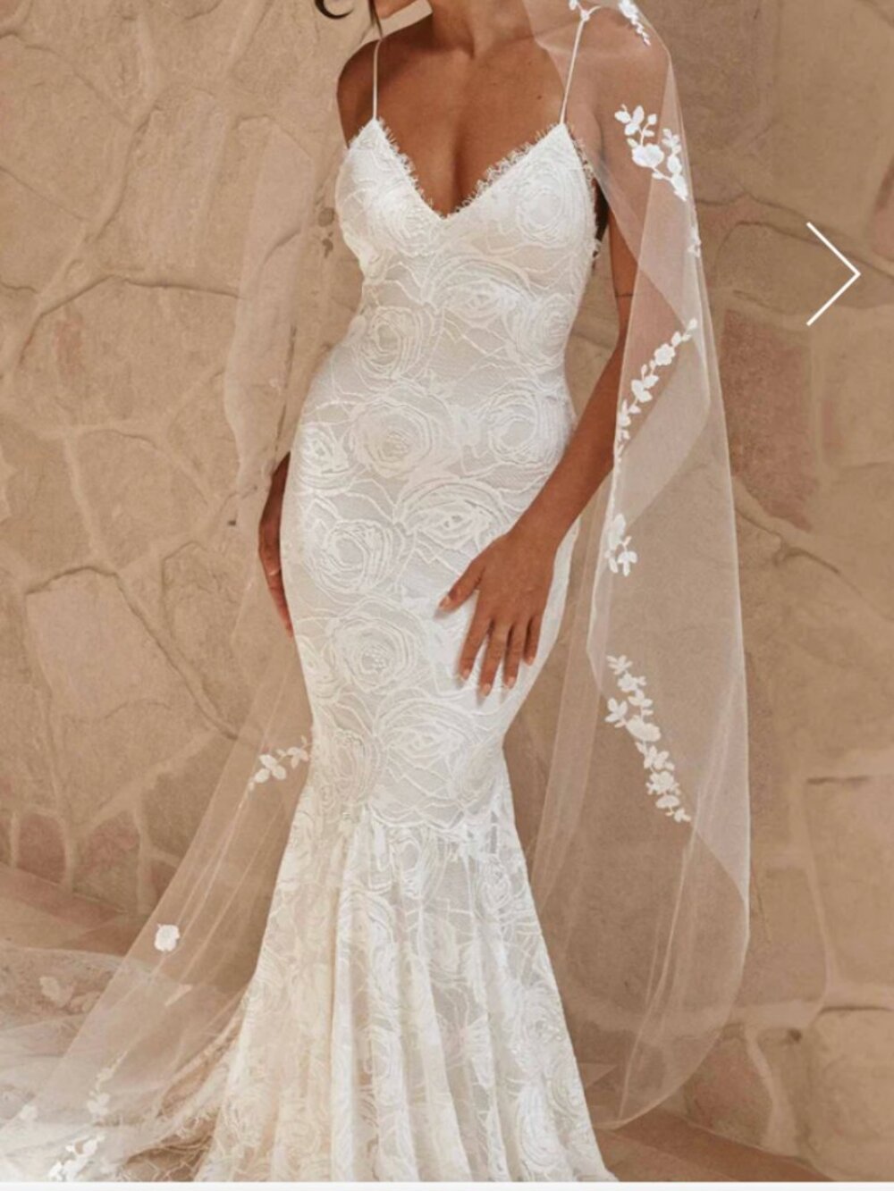 Wedding Dress: Grace Loves Lace Clo Mermaid Lace Size Medium